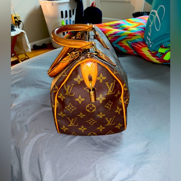Louis Vuitton Speedy brown handbag real and genuine - Picture 4 of 11